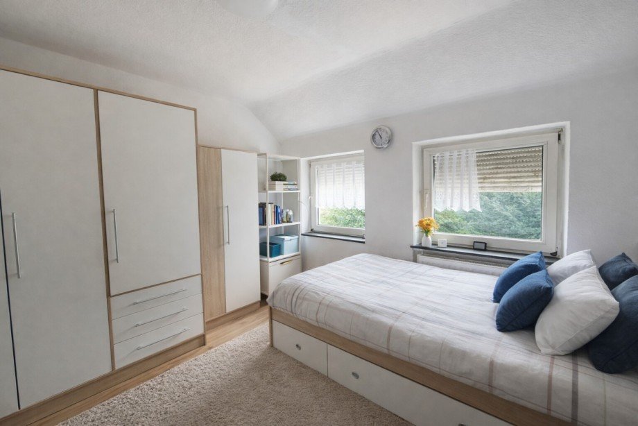 Zimmer 1 im DG Reihenhaus Stade