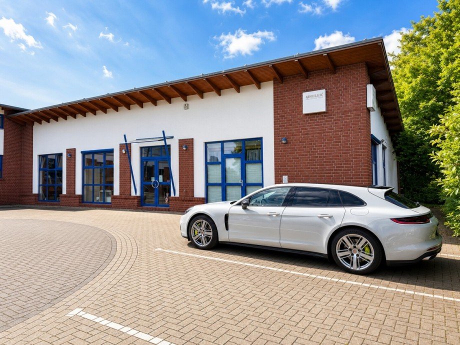 Ausstellung und B�ro B�rohaus Stade-Wiepenkathen