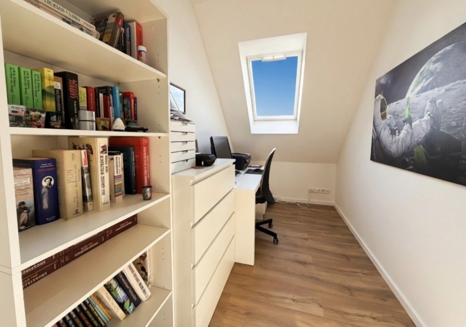 B�ro im DG Doppelhaush�lfte Zarrentin