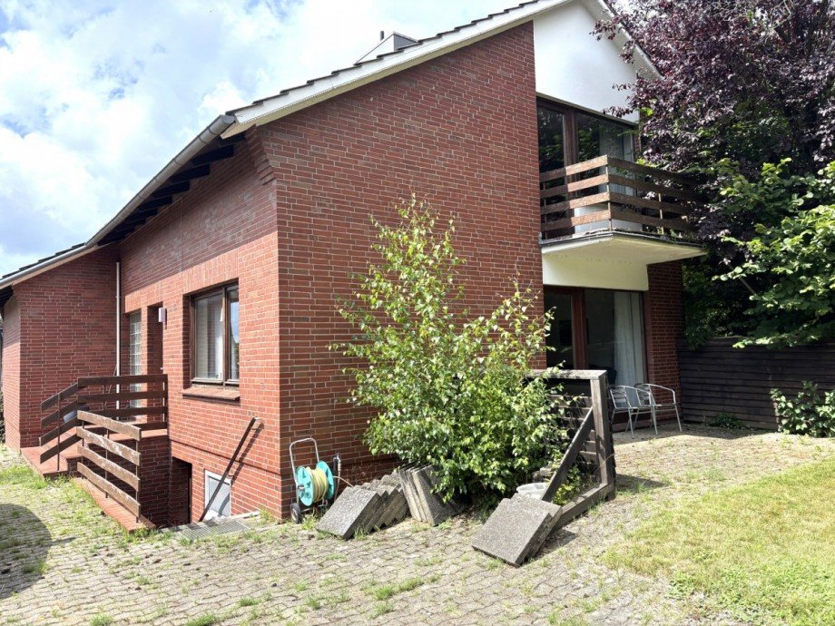 R�ckseite Einfamilienhaus Stade